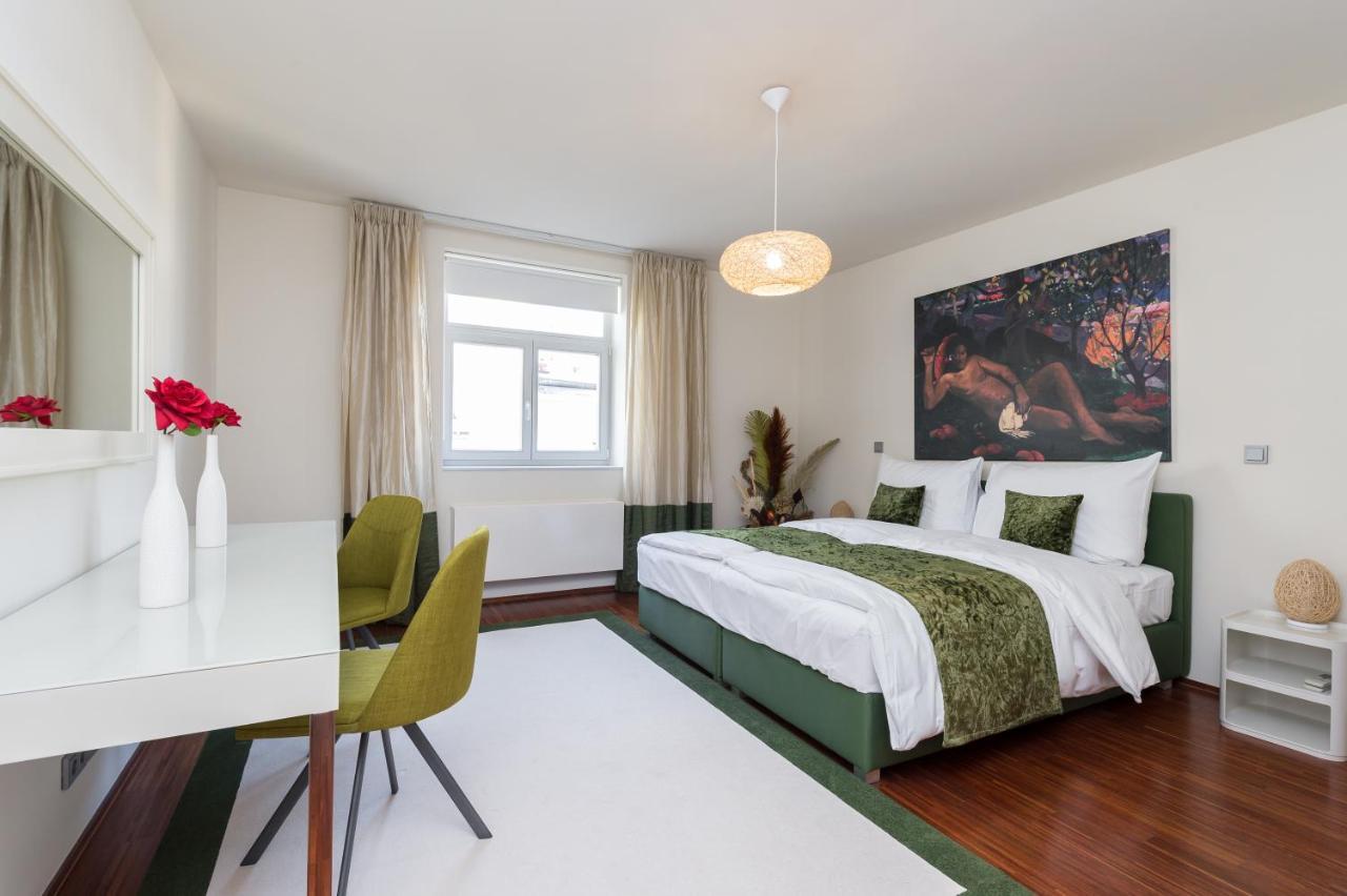 Empirent Beautiful Duplex Praha