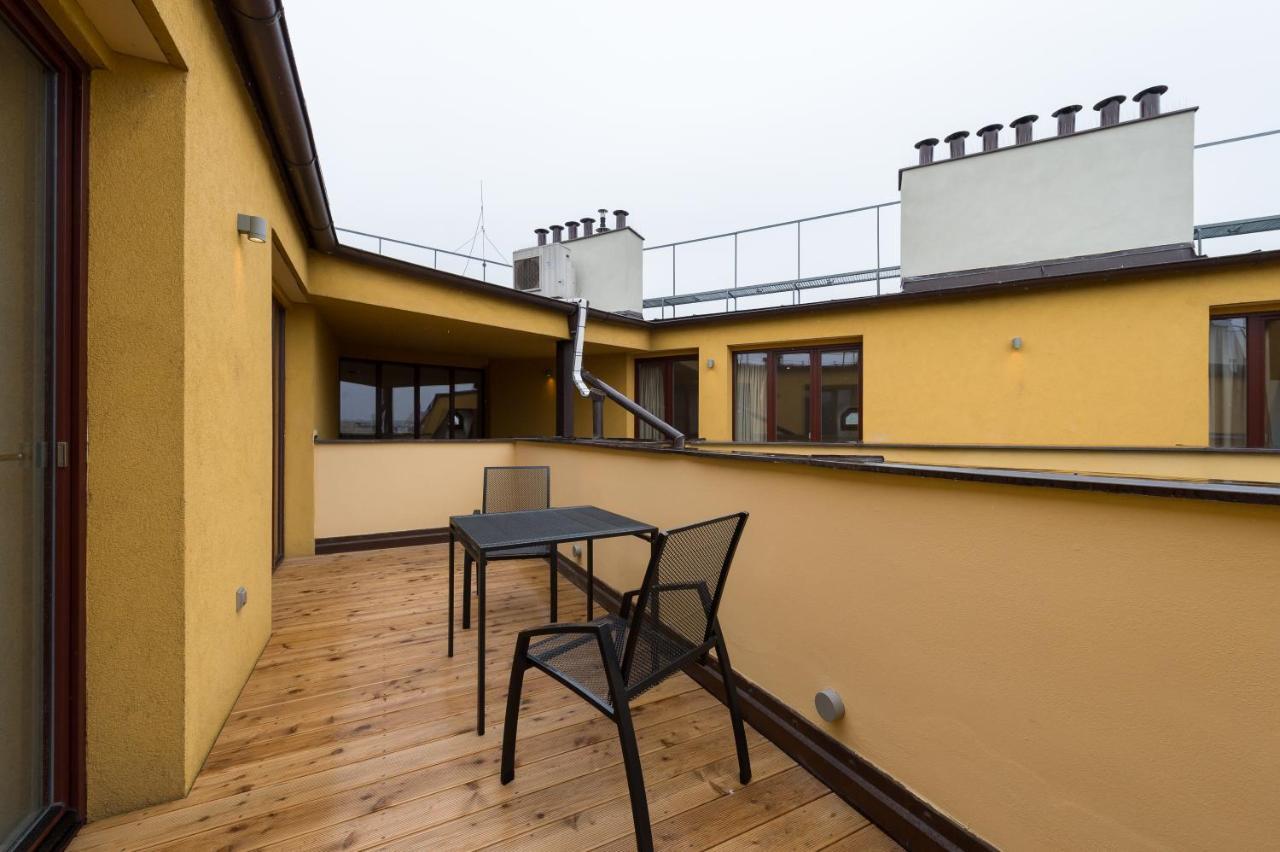 Empirent Beautiful Duplex